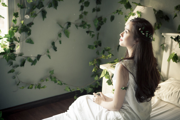 Mong muốn đó cứ bám lấy tâm trí cô, đi theo vào cả trong giấc mơ,