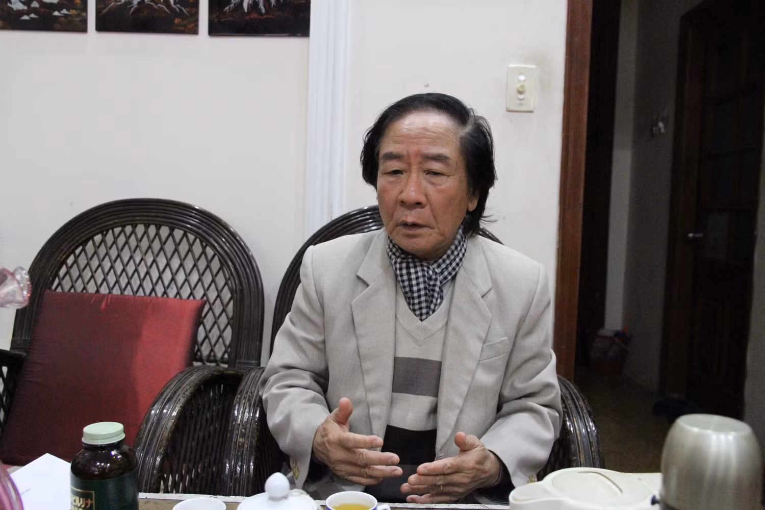 Chuyên gia Nguyễn Xuân Thủy cho rằng, cần phải sớm minh bạch mức thu và thời gian thu phí ở tất cả các dự án BOT giao thông, không thể mãi mù mờ. Ảnh: Vũ Phương. Chuyên gia Nguyễn Xuân Thủy cho rằng, cần phải sớm minh bạch mức thu và thời gian thu phí ở tất cả các dự án BOT giao thông, không thể mãi mù mờ. Ảnh: Vũ Phương.