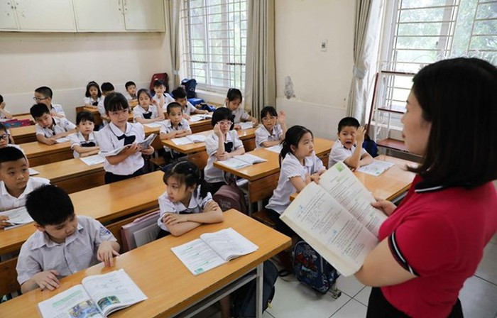 Theo Luật Giáo dục 2019 chính thức có hiệu lực từ 1/7 thì trình độ tối thiểu của giáo viên các cấp phải là bằng cao đẳng sư phạm. (Ảnh: TTXVN) Theo Luật Giáo dục 2019 chính thức có hiệu lực từ 1/7 thì trình độ tối thiểu của giáo viên các cấp phải là bằng cao đẳng sư phạm. (Ảnh: TTXVN)