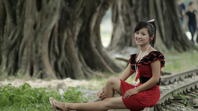 Với Yến Linh, thì gia đình luôn là số 1, Yến Linh tâm sự: “gia đình mình ai cũng yêu thương và lo lằng cho mình".