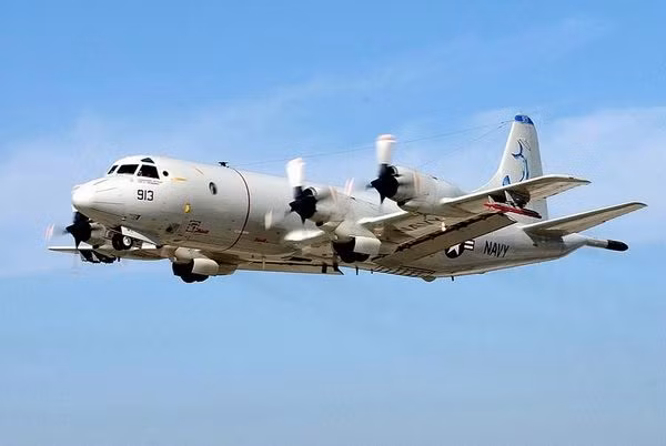 Máy bay tuần tra săn ngầm P-3C Máy bay tuần tra săn ngầm P-3C