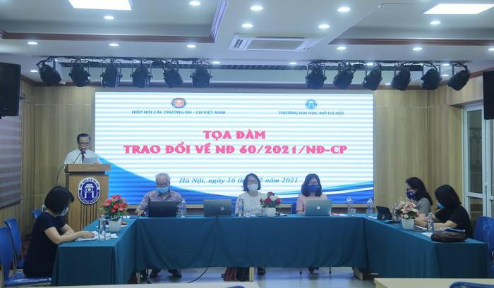 Ngày 16/7, Câu lạc bộ Chủ tịch Hội đồng trường tổ chức tọa đàm trực tuyến về Nghị định 60/2021/NĐ-CP