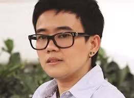 Sau khi cục Biểu diễn nghệ thuật vào cuộc, Phương Uyên chính thức rút khỏi The Voice. Sau khi cục Biểu diễn nghệ thuật vào cuộc, Phương Uyên chính thức rút khỏi The Voice.