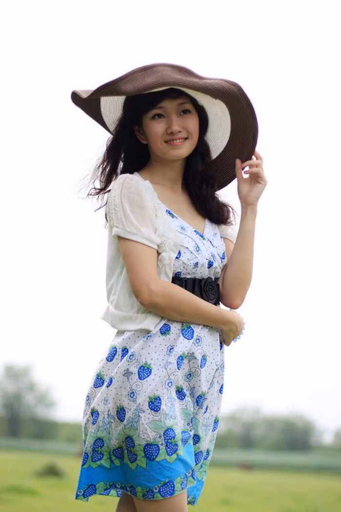 Ngọc Lan lý giải rằng Việt Nam đang hội nhập quốc tế, ngành luật sẽ rất phát triển. Và nữ luật sư tương lai này không bao giờ hối hận vì đã chọn lựa ngôi trường tuyệt vời này là nơi rèn luyện và trau dồi kiến thức. Ngọc Lan lý giải rằng Việt Nam đang hội nhập quốc tế, ngành luật sẽ rất phát triển. Và nữ luật sư tương lai này không bao giờ hối hận vì đã chọn lựa ngôi trường tuyệt vời này là nơi rèn luyện và trau dồi kiến thức.