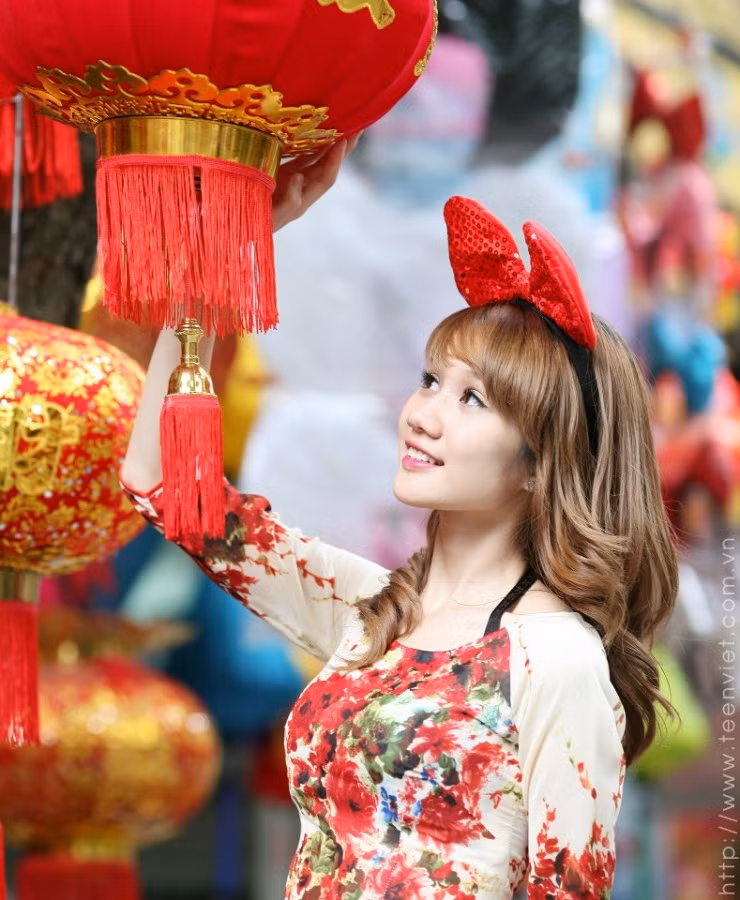 Hoàng Ngọc Hà Hải Yến hiện đang là sinh viên khoa Triết học Teen Model An Phương "biến hóa" với style dễ thương Vẻ đẹp dịu dàng của tân sinh viên ĐH Kinh tế Huế Hotgirl CĐ Công nghiệp TPHCM đẹp tựa thiên thần Hot girl ĐH Công nghiệp Hà Nội đẹp tinh khôi trong nắng mai