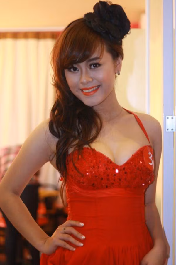 Miss Ảnh Miss Thăng Long 2012, Top 40 Miss Travel Nguyễn Cẩm Tú. 100 người đẹp Imiss Thăng Long nóng bỏng trên sàn Catwalk Những nữ sinh diện áo dài đẹp hơn cả Hoa hậu Mai Phương Thúy (P18) Á khôi ĐH Lao động Xã hội đẹp long lanh giữa đồng hoa cải Ngẩn ngơ vì hotgirl Đại học Ngoại thương Miss Ảnh Miss Thăng Long 2012, Top 40 Miss Travel Nguyễn Cẩm Tú. 100 người đẹp Imiss Thăng Long nóng bỏng trên sàn Catwalk Những nữ sinh diện áo dài đẹp hơn cả Hoa hậu Mai Phương Thúy (P18) Á khôi ĐH Lao động Xã hội đẹp long lanh giữa đồng hoa cải Ngẩn ngơ vì hotgirl Đại học Ngoại thương