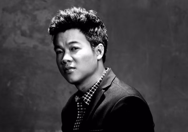 Á quân dòng nhạc thính phòng Sao Mai 2011 chia sẻ, danh hiệu chỉ là bước khởi đầu trong cả chặng đường nghệ thuật anh đang theo đuổi.