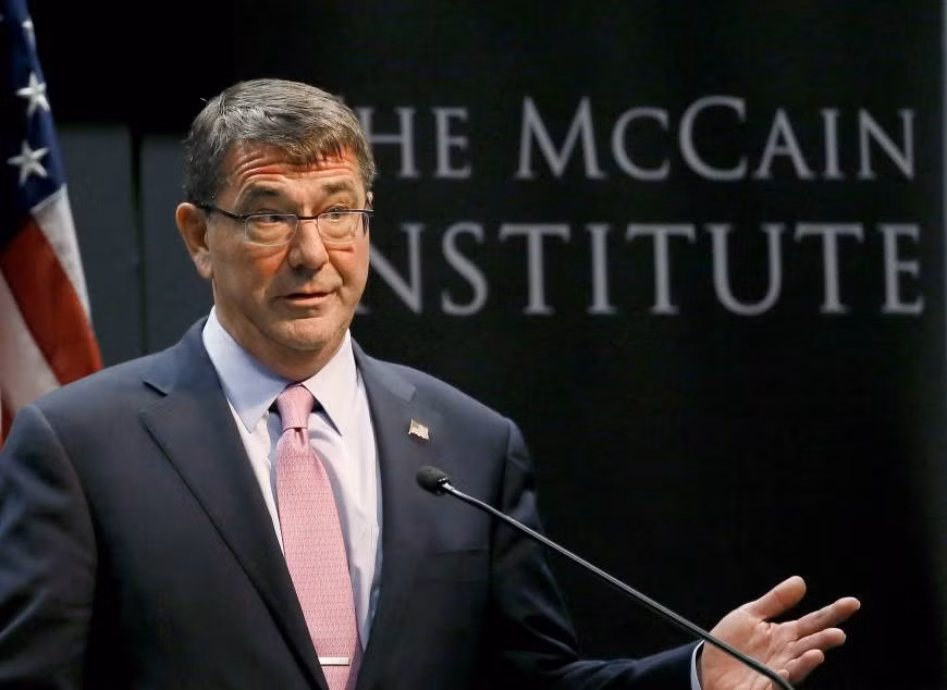 Bộ trưởng Quốc phòng Mỹ Ash Carter. Ảnh: Japan Times.