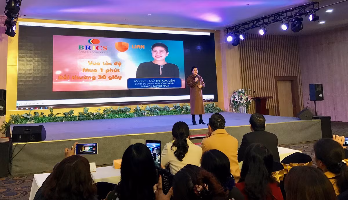 Bà Đỗ Thị Kim Liên tin rằng khi các bạn trẻ hành động sẽ nhanh chóng thu được thành quả xứng đáng.