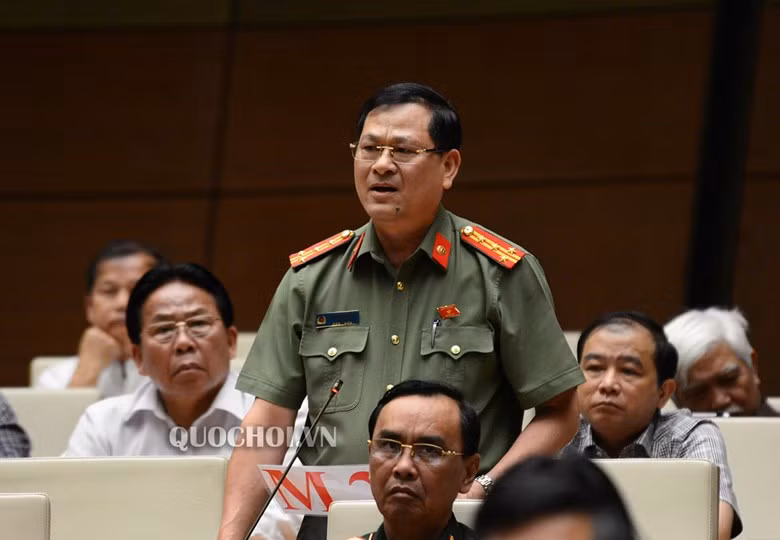 Đại biểu Nguyễn Hữu Cầu. Ảnh: Quochoi.vn