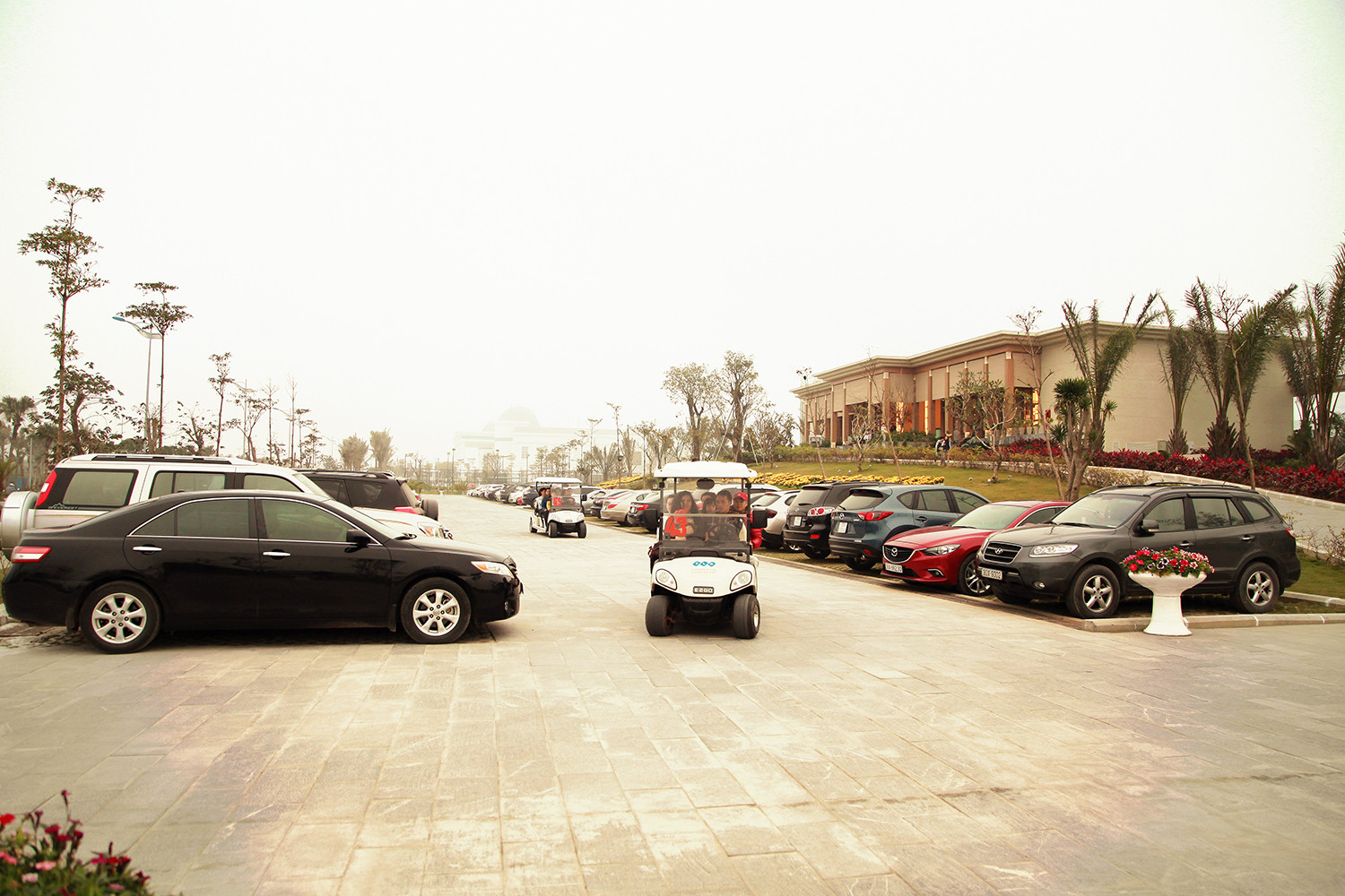 FLC Luxury Hotel kín phòng dịp Tết Bính Thân.