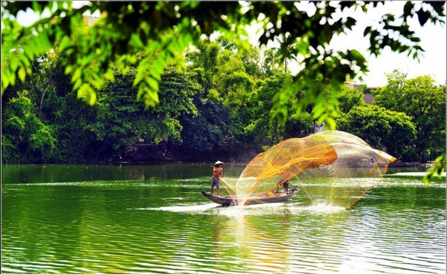 Những hình ảnh đầy chất thơ và giàu nghệ thuật