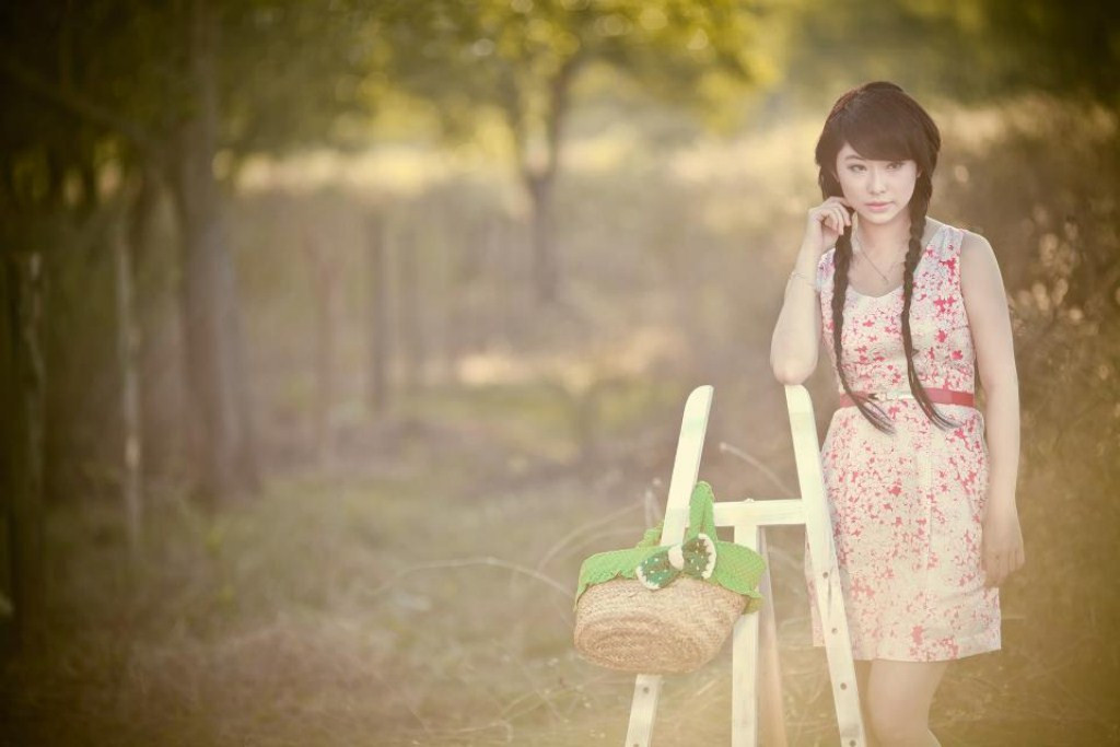 Xem thêm: Cơn sốt "thiên sứ 9X ": Ánh mắt trong veo như nước hồ thu Xem thêm: Cơn sốt "thiên sứ 9X ": Ánh mắt trong veo như nước hồ thu