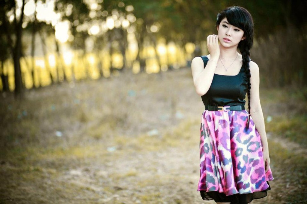 Xem thêm: Cơn sốt "thiên sứ 9X ": Ánh mắt trong veo như nước hồ thu Xem thêm: Cơn sốt "thiên sứ 9X ": Ánh mắt trong veo như nước hồ thu