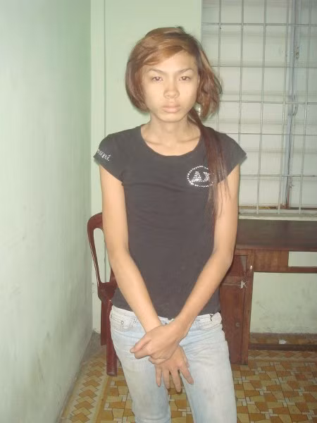 Đối tượng giả gái dùng “mỹ nhân kế” gây án.