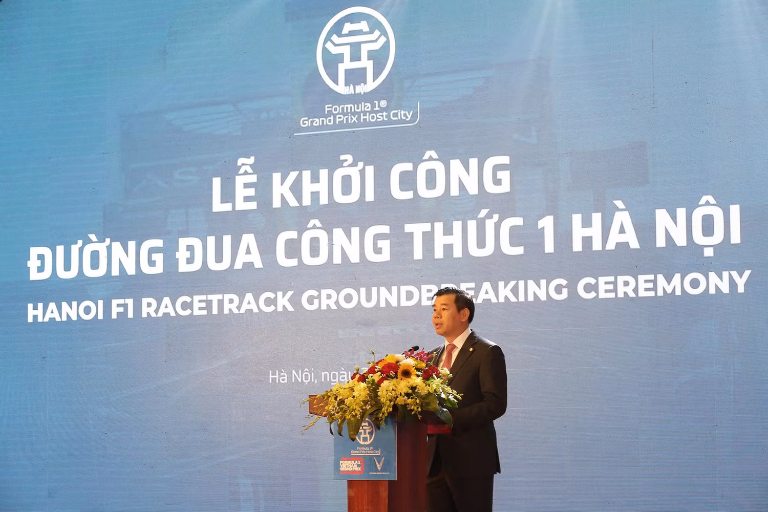 Ông Nguyễn Việt Quang, Phó Chủ tịch kiêm Tổng Giám đốc Tập đoàn Vingroup phát biểu tại buổi lễ. Ảnh: Vingroup