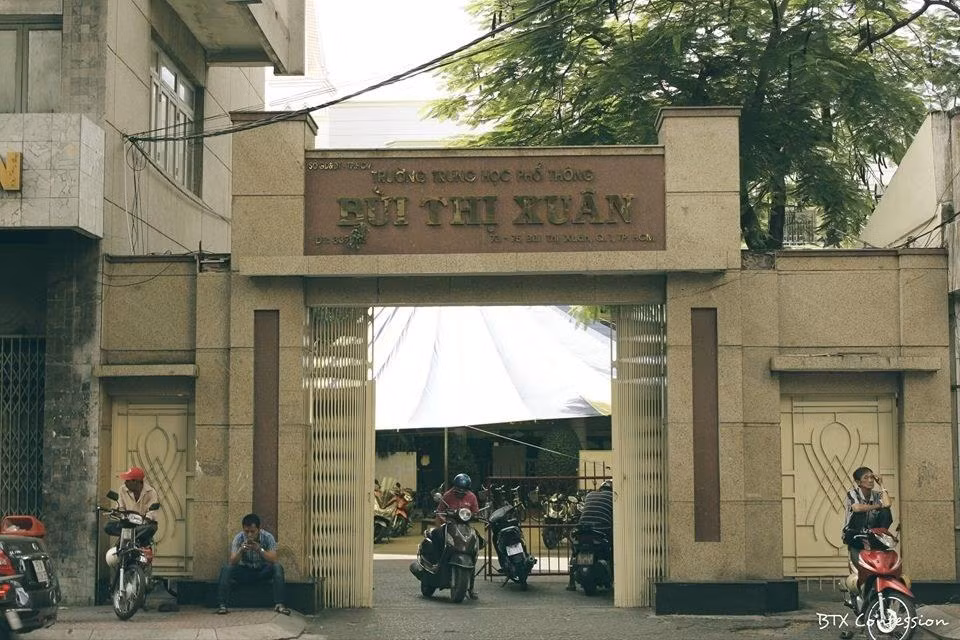 Trường trung học phổ thông Bùi Thị Xuân, quận 1, Thành phố Hồ Chí Minh (ảnh minh họa: website trường) Trường trung học phổ thông Bùi Thị Xuân, quận 1, Thành phố Hồ Chí Minh (ảnh minh họa: website trường)
