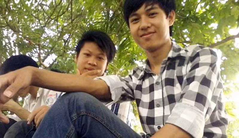 Nói về cách học của mình, Thiện cho rằng: "Đứng trước mỗi bài toán, phải chọn ra phương pháp phù hợp nhất. Còn môn trắc nghiệm phải làm nhiều bài tập mới biết được nhiều dạng, nhiều cách giải hay". >> NHỮNG HOTGIRL TỪNG ĐỖ THỦ KHOA ĐẠI HỌC