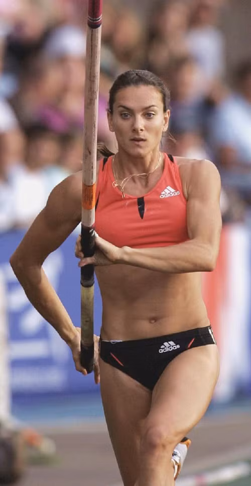 VĐV nhảy sào Nga, Yelena Isinbayeva.