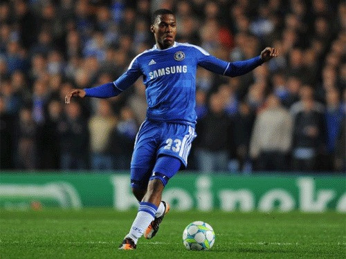 Daniel Sturridge (Vương Quốc Anh): Với khả năng đi bóng tốc độ cao, khéo léo, đột phá và kỹ năng dứt điểm tuyệt vời, Daniel Sturridge đang thi đấu ngày một ấn tượng và gây được tiếng vang lớn trong màu áo The Blues.