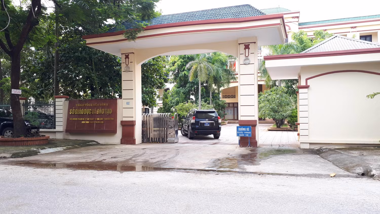 Nhiều cán bộ thuộc Sở Giáo dục và Đào tạo tỉnh Hòa Bình đã bị bắt tạm giam, khởi tố bị can vì liên quan đến gian lận điểm thi tại Hòa Bình. Ảnh: Đ.T.