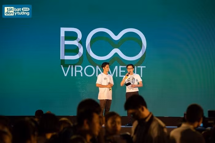 Anh Nguyễn Việt Anh - Chủ tịch hội đồng quản trị Công ty công ty Boo chia sẻ tại Lễ hội. Anh Nguyễn Việt Anh - Chủ tịch hội đồng quản trị Công ty công ty Boo chia sẻ tại Lễ hội.