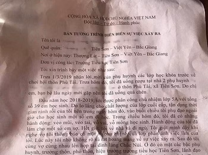 Bản tường trình về vụ việc của thầy giáo D.T.M có hành động véo tai, véo mũi, dí vai, sờ mông, sờ đùi một số học sinh lớp 5A, Trường tiểu học Tiên Sơn, Bắc Giang. (Ảnh: nld.com.vn) Bản tường trình về vụ việc của thầy giáo D.T.M có hành động véo tai, véo mũi, dí vai, sờ mông, sờ đùi một số học sinh lớp 5A, Trường tiểu học Tiên Sơn, Bắc Giang. (Ảnh: nld.com.vn)