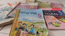 Sách tuyển sinh 10 "độc quyền" và những chiêu thức lập lờ ảnh 2 Sách tuyển sinh 10 "độc quyền" và những chiêu thức lập lờ ảnh 2