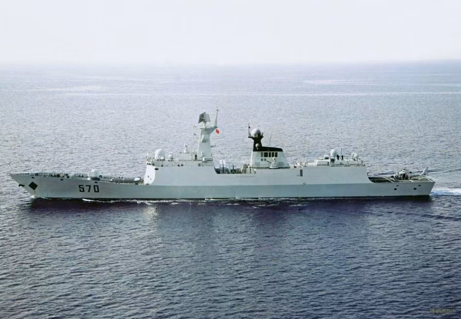 Tàu hộ vệ 570