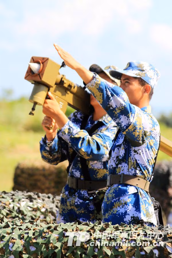 Hỏa lực phòng không thủy quân lục chiến Trung Quốc Hỏa lực phòng không thủy quân lục chiến Trung Quốc