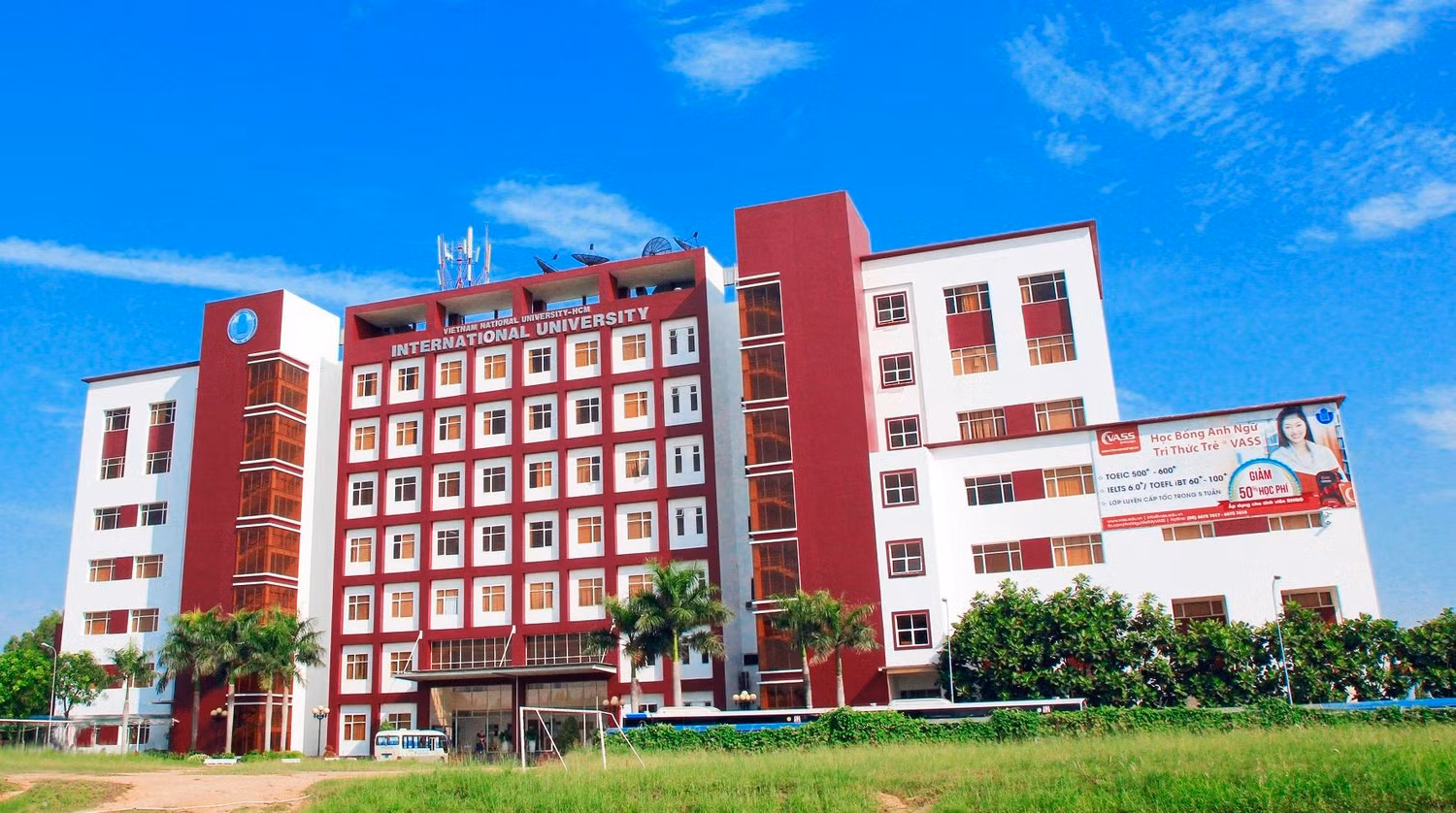 Trường Đại học Quốc tế- Đại học quốc gia Thành phố Hồ Chí Minh bị nhầm là trường phổ thông quốc tế xảy ra bạo lực học đường.