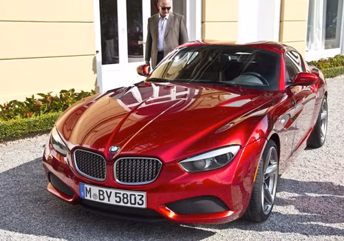 Năm ngoái, Zagato hợp tác cùng với Aston Martin cho ra mắt chiếc V12 Zagato. Năm nay, đối tác của họ là BMW, và sản phẩm là chiếc Zagato Coupe tuyệt đẹp này. Năm ngoái, Zagato hợp tác cùng với Aston Martin cho ra mắt chiếc V12 Zagato. Năm nay, đối tác của họ là BMW, và sản phẩm là chiếc Zagato Coupe tuyệt đẹp này.