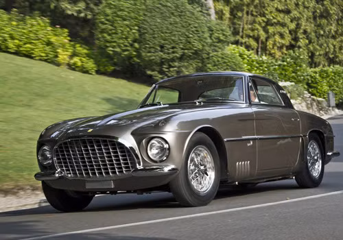 Có đúng 60 chiếc Ferrari 250 các loại được mời đến tham dự sự kiện lần này, trong đó có chiếc 250 Vignale độc nhất trên thế giới này. Có đúng 60 chiếc Ferrari 250 các loại được mời đến tham dự sự kiện lần này, trong đó có chiếc 250 Vignale độc nhất trên thế giới này.