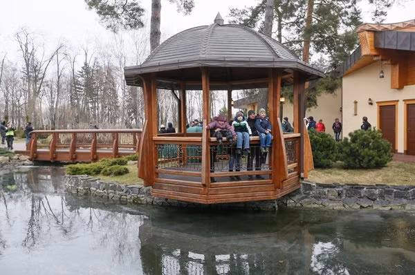 Một góc biệt thự xa hoa của ông Yanukovych.