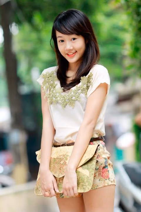 <<HOT GIRL ĐH PHƯƠNG ĐÔNG RẠNG NGỜI ĐÓN TRUNG THU <<VẺ ĐẸP TRONG SÁNG CỦA NỮ SINH ĐH MỸ THUẬT CÔNG NGHIỆP HÀ NỘI <<VẺ ĐẸP THÁNH THIỆN CỦA NỮ SINH THPT NGUYỄN TẤT THÀNH <<HOT GIRL ĐH CÔNG NGHIỆP HÀ NỘI ĐẸP TINH KHÔI TRONG NẮNG MAI