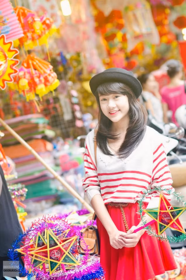 <<HOT GIRL ĐH PHƯƠNG ĐÔNG RẠNG NGỜI ĐÓN TRUNG THU <<VẺ ĐẸP TRONG SÁNG CỦA NỮ SINH ĐH MỸ THUẬT CÔNG NGHIỆP HÀ NỘI <<VẺ ĐẸP THÁNH THIỆN CỦA NỮ SINH THPT NGUYỄN TẤT THÀNH <<HOT GIRL ĐH CÔNG NGHIỆP HÀ NỘI ĐẸP TINH KHÔI TRONG NẮNG MAI