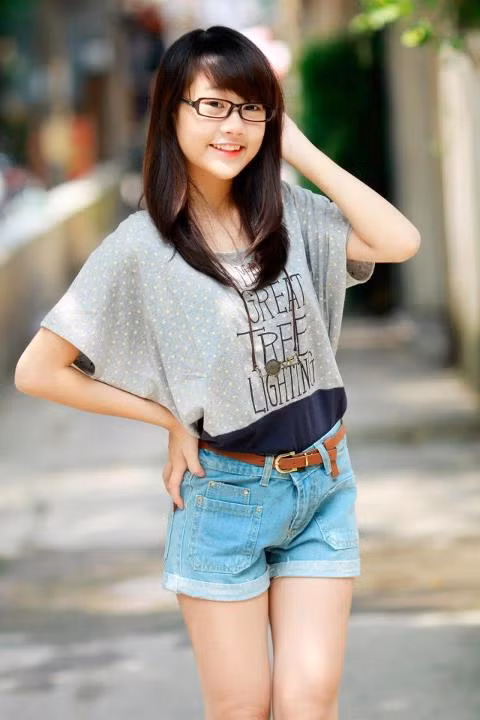 <<HOT GIRL ĐH PHƯƠNG ĐÔNG RẠNG NGỜI ĐÓN TRUNG THU <<VẺ ĐẸP TRONG SÁNG CỦA NỮ SINH ĐH MỸ THUẬT CÔNG NGHIỆP HÀ NỘI <<VẺ ĐẸP THÁNH THIỆN CỦA NỮ SINH THPT NGUYỄN TẤT THÀNH <<HOT GIRL ĐH CÔNG NGHIỆP HÀ NỘI ĐẸP TINH KHÔI TRONG NẮNG MAI