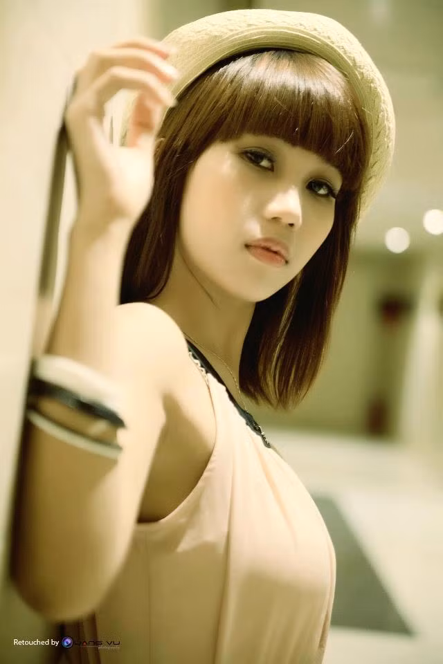 Quế Minh còn là một cô gái thân thiện, và có tấm lòng nhân ái, thích hoạt động từ thiện giúp đỡ những hoàn cảnh khó khăn, đặc biệt là các em nhỏ mồ côi, lang thang cơ nhỡ. Qua các chuyến đi cô muốn kêu gọi các bạn trẻ và những nhà hảo tâm cùng chung sức để mang tới cho các em nhỏ khuyết tật ở đó có nhiều niềm vui và nụ cười. <<HOT GIRL ĐH PHƯƠNG ĐÔNG RẠNG NGỜI ĐÓN TRUNG THU <<VẺ ĐẸP TRONG SÁNG CỦA NỮ SINH ĐH MỸ THUẬT CÔNG NGHIỆP HÀ NỘI <<VẺ ĐẸP THÁNH THIỆN CỦA NỮ SINH THPT NGUYỄN TẤT THÀNH <<HOT GIRL ĐH CÔNG NGHIỆP HÀ NỘI ĐẸP TINH KHÔI TRONG NẮNG MAI Quế Minh còn là một cô gái thân thiện, và có tấm lòng nhân ái, thích hoạt động từ thiện giúp đỡ những hoàn cảnh khó khăn, đặc biệt là các em nhỏ mồ côi, lang thang cơ nhỡ. Qua các chuyến đi cô muốn kêu gọi các bạn trẻ và những nhà hảo tâm cùng chung sức để mang tới cho các em nhỏ khuyết tật ở đó có nhiều niềm vui và nụ cười. <<HOT GIRL ĐH PHƯƠNG ĐÔNG RẠNG NGỜI ĐÓN TRUNG THU <<VẺ ĐẸP TRONG SÁNG CỦA NỮ SINH ĐH MỸ THUẬT CÔNG NGHIỆP HÀ NỘI <<VẺ ĐẸP THÁNH THIỆN CỦA NỮ SINH THPT NGUYỄN TẤT THÀNH <<HOT GIRL ĐH CÔNG NGHIỆP HÀ NỘI ĐẸP TINH KHÔI TRONG NẮNG MAI