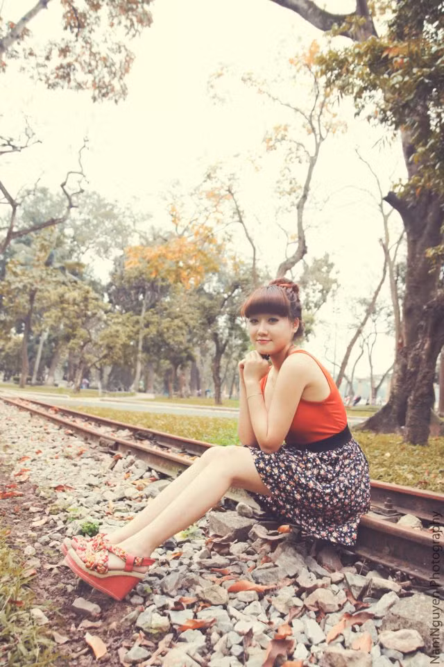 <<NỮ SINH KINH BẮC DỊU DÀNG KHOE SẮC TRONG TÀ ÁO DÀI <<HOT GIRL ĐH PHƯƠNG ĐÔNG RẠNG NGỜI ĐÓN TRUNG THU <<TEEN MODEL AN PHƯƠNG "BIẾN HÓA" VỚI STYLE DỄ THƯƠNG <<NHỮNG NỮ SINH MẶC ÁO DÀI ĐẸP HƠN CẢ HOA HẬU MAI PHƯƠNG THÚY (P18)