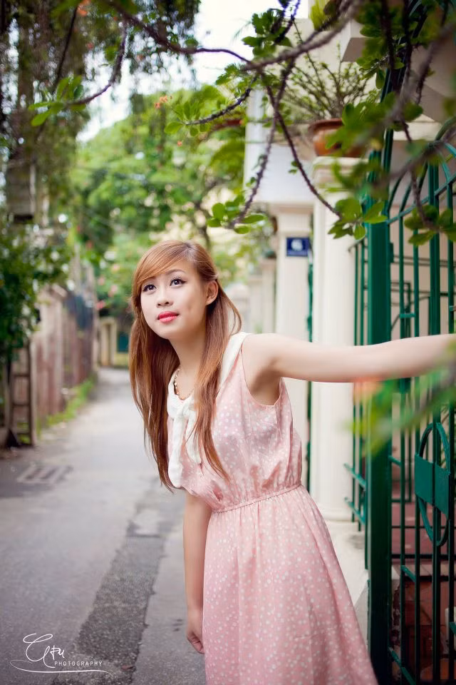 <<NỮ SINH CĐ DU LỊCH ĐẸP DỊU DÀNG TRONG NẮNG THU <<VẺ ĐẸP KIÊU SA CỦA HOT GIRL CĐ TRUYỀN HÌNH HÀ NỘI <<Á KHÔI CĐ TRUYỀN HÌNH TRỊNH THU THẢO ĐẸP RẠNG NGỜI ĐÓN TRUNG THU <<NỮ SINH KINH BẮC DỊU DÀNG KHOE SẮC TRONG TÀ ÁO DÀI