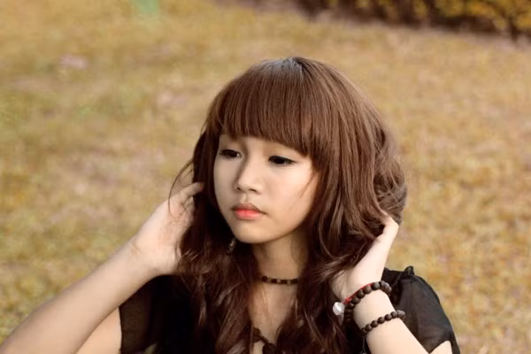 <<HOA KHÔI CÁC TRƯỜNG ĐẠI HỌC <<NGÔI SAO HỌC ĐƯỜNG <<LUÂN TRÚC DIỄM - VẺ ĐẸP ĐẬM CHẤT Á ĐÔNG <<NHỮNG NỮ SINH SIÊU KUTE CỦA HỌC VIỆN CẢNH SÁT