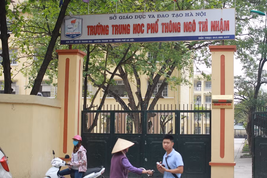 Giáo viên gay gắt tố Hiệu trưởng trường Ngô Thì Nhậm, nghi Sở bao che ảnh 2 Giáo viên gay gắt tố Hiệu trưởng trường Ngô Thì Nhậm, nghi Sở bao che ảnh 2