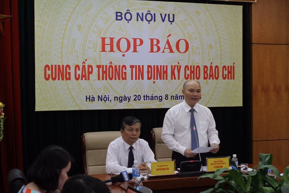 Hải quan Hà Nội nói về kinh nghiệm cắt đầu mối, giảm lãnh đạo ảnh 2 Hải quan Hà Nội nói về kinh nghiệm cắt đầu mối, giảm lãnh đạo ảnh 2