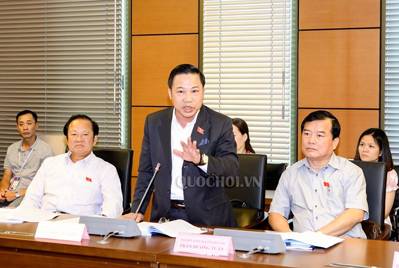 Theo ông Lưu Bình Nhưỡng thì cần tránh tình trạng thu theo kiểu bòn rút, sử dụng thông tin không đúng mục đích. (ảnh quochoi.vn). Theo ông Lưu Bình Nhưỡng thì cần tránh tình trạng thu theo kiểu bòn rút, sử dụng thông tin không đúng mục đích. (ảnh quochoi.vn).