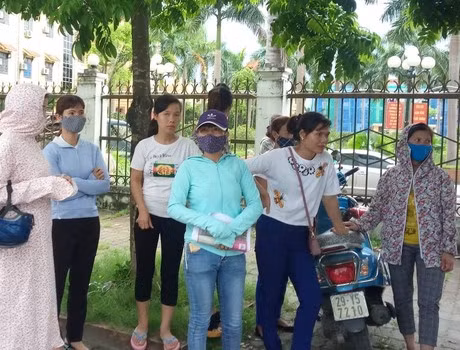 Nghịch lý sa thải và tuyển mới giáo viên ảnh 2 Nghịch lý sa thải và tuyển mới giáo viên ảnh 2