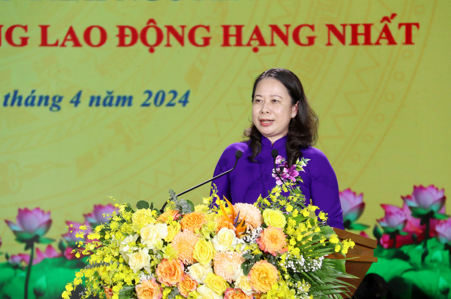 Quyền Chủ tịch nước Võ Thị Ánh Xuân phát biểu chúc mừng Đại học Thái Nguyên.