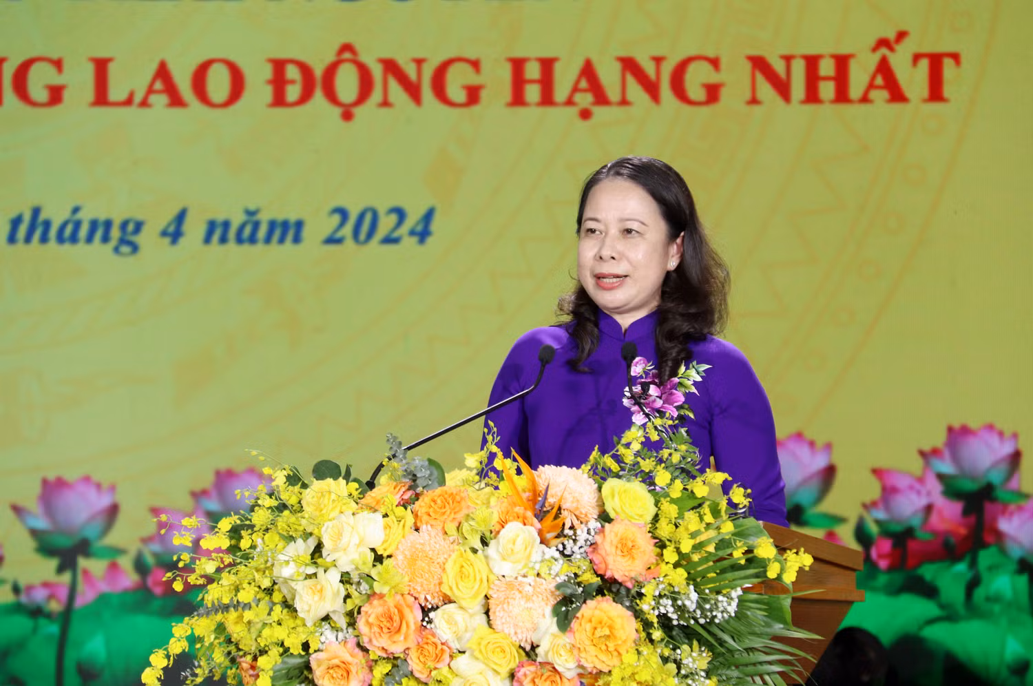 Quyền Chủ tịch nước Võ Thị Ánh Xuân phát biểu chúc mừng Đại học Thái Nguyên.