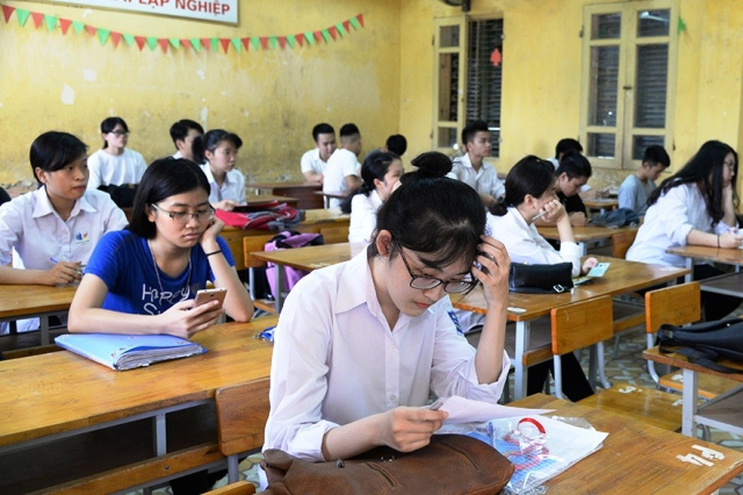 Học sinh ngày càng ít quan tâm đến các môn khoa học xã hội (Ảnh minh hoạ: Báo Nhân Dân) Học sinh ngày càng ít quan tâm đến các môn khoa học xã hội (Ảnh minh hoạ: Báo Nhân Dân)