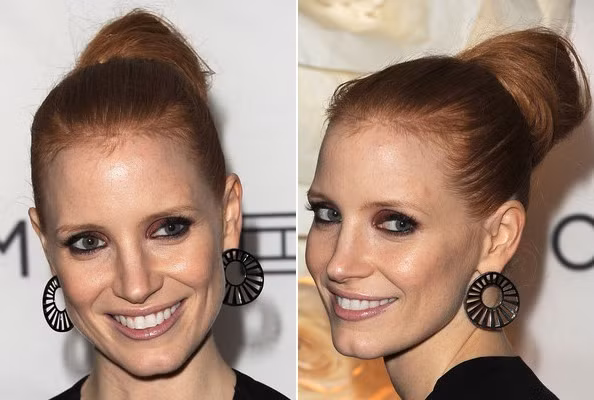 Jessica Chastain có mái tóc dài và dày, vì thế khi người đẹp này búi lên trông mái tóc của cô rất ấn tượng.