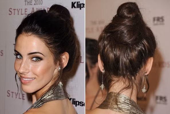 Jessica Lowndes cá tính với kiểu búi tóc cao hình xoắn ốc, trông cô nàng này thêm quyến rũ và gợi cảm với mái tóc búi này.